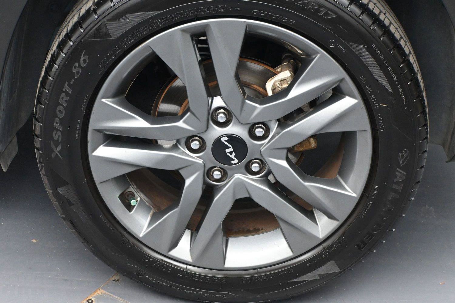 Used 2023 Kia Seltos S FWD image 11