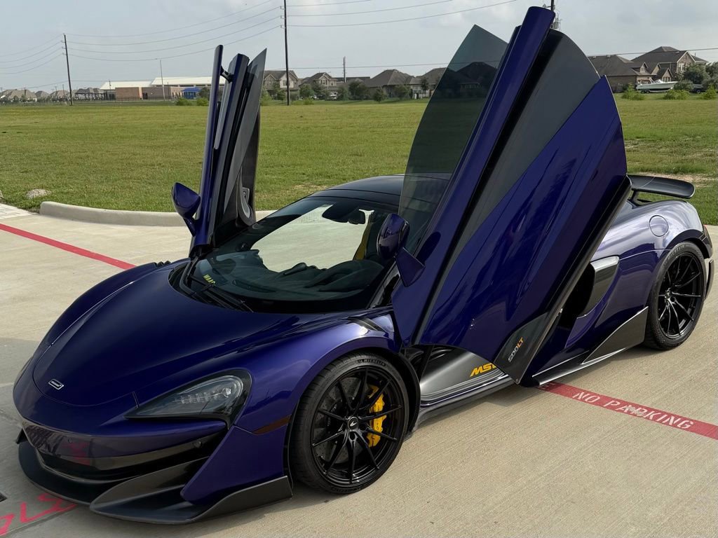 Used 2020 McLaren 600LT Spider RWD image 14