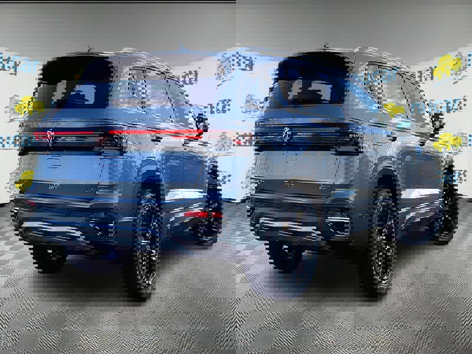 New 2026 Volkswagen Taos SEL image 7