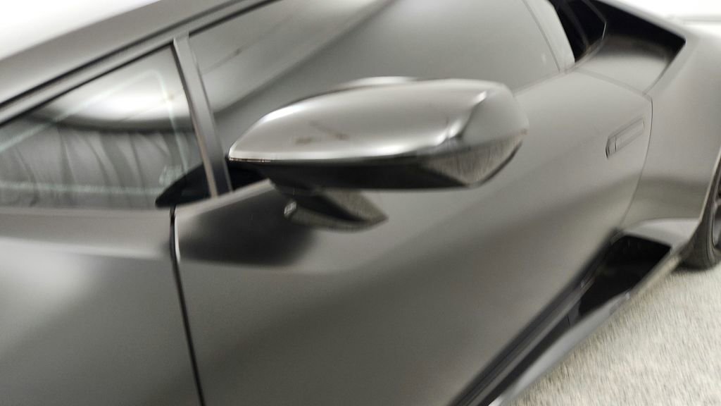 Used 2018 Lamborghini Huracan LP 580-2 image 12