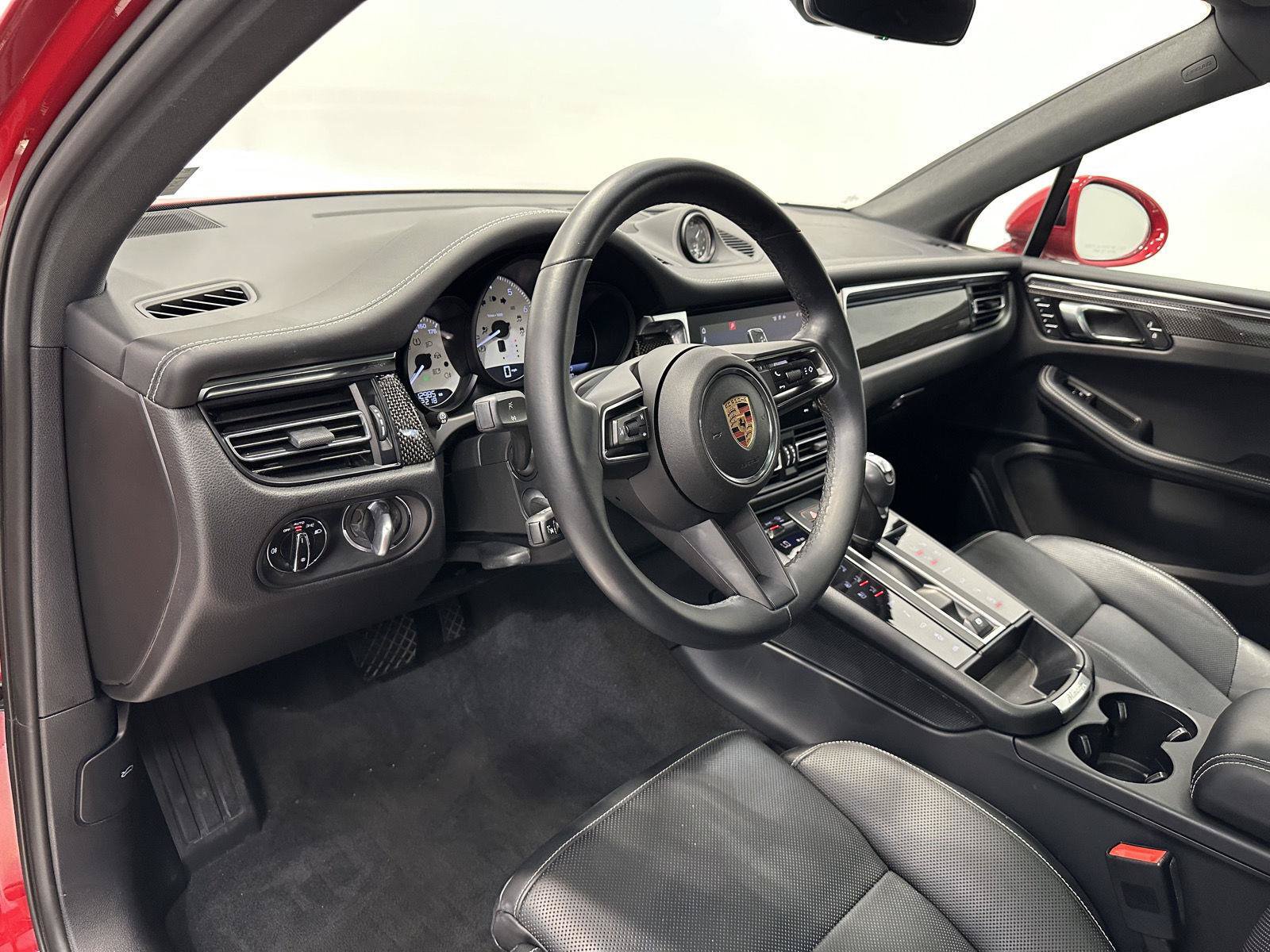 Used 2024 Porsche Macan S AWD/4WD image 4