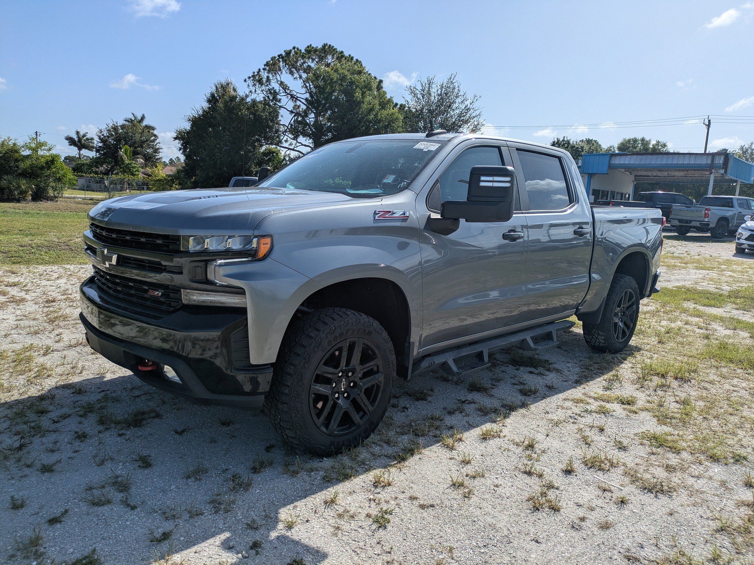 Used 2021 Chevrolet Silverado 1500 LT Trail Boss w/ Convenience Package II AWD/4WD image 8