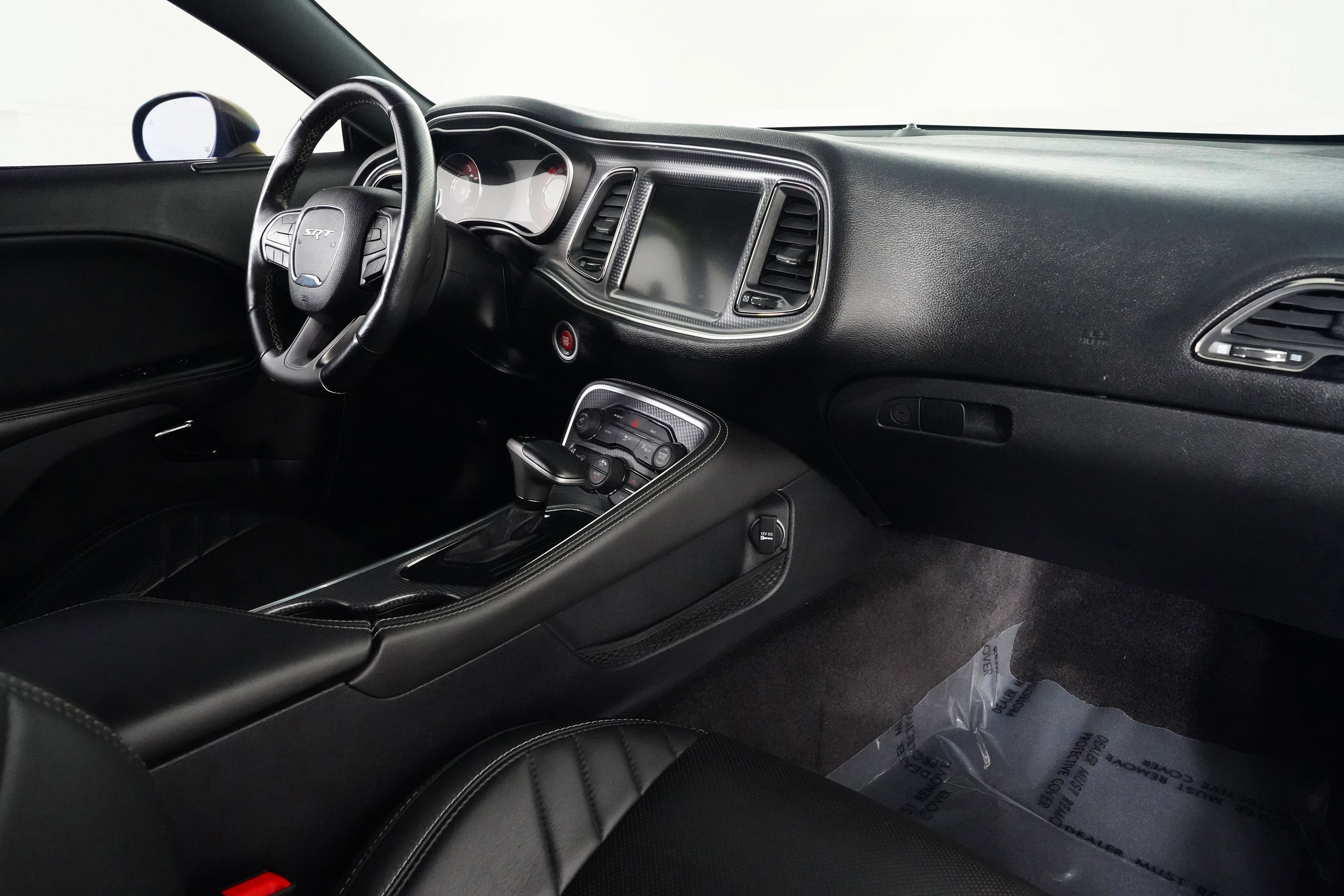 Used 2016 Dodge Challenger SRT Hellcat image 34