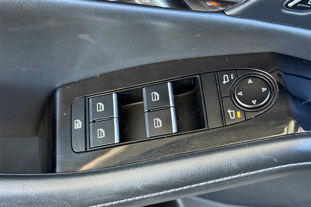 Used 2024 MAZDA CX-30 AWD 2.5 S w/ Preferred Package image 16