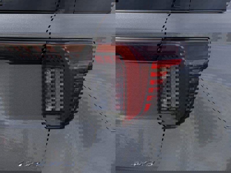 New 2025 Ford Explorer Active w/ Active Comfort Package image 21