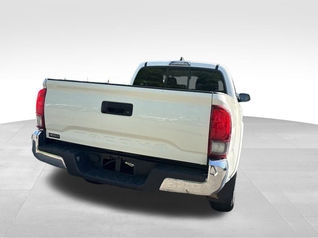 Used 2023 Toyota Tacoma SR5 w/ SR5 Appearance Package image 8