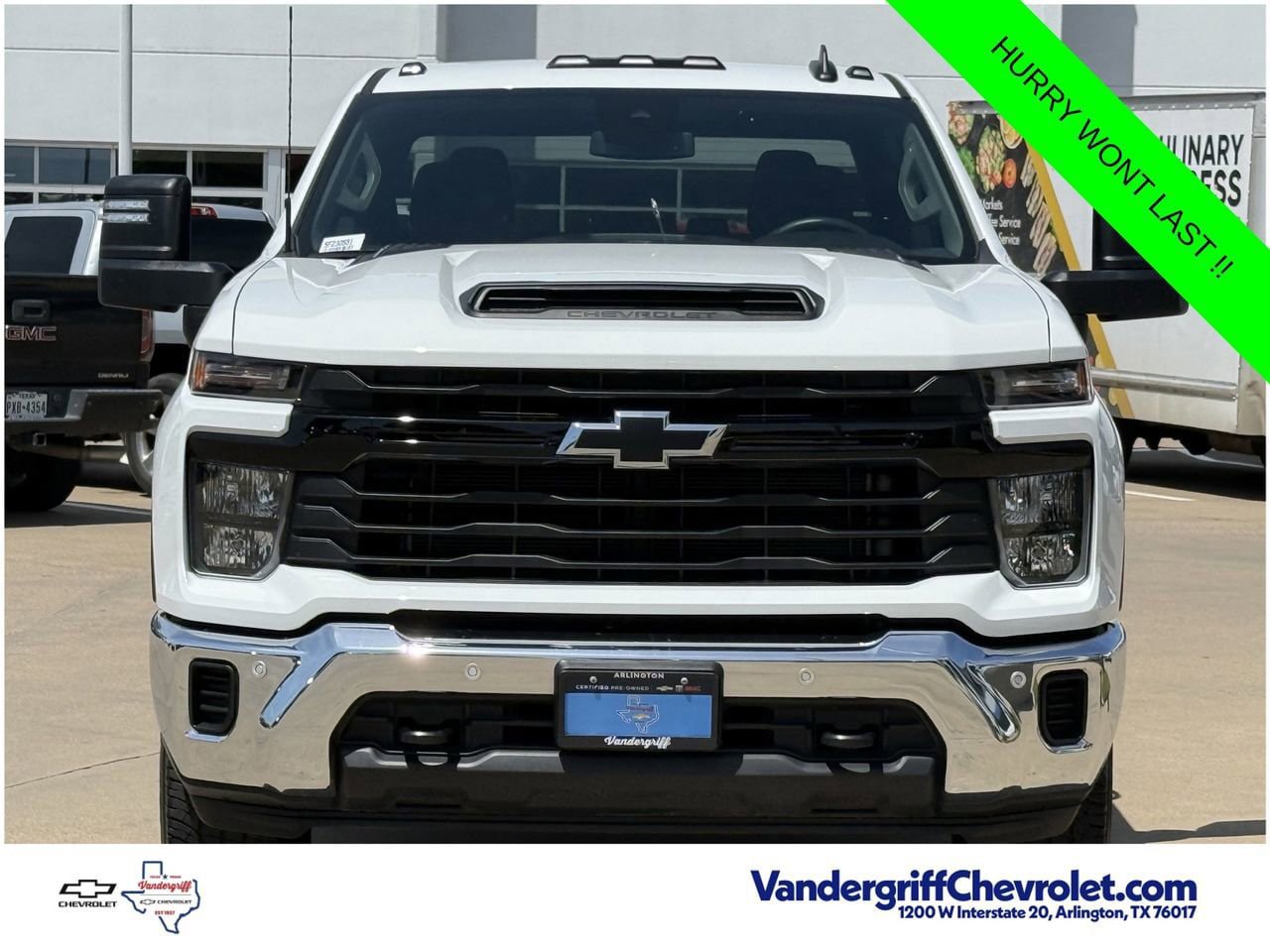 Used 2025 Chevrolet Silverado 2500 W/T w/ WT/CX Safety Package AWD/4WD image 7
