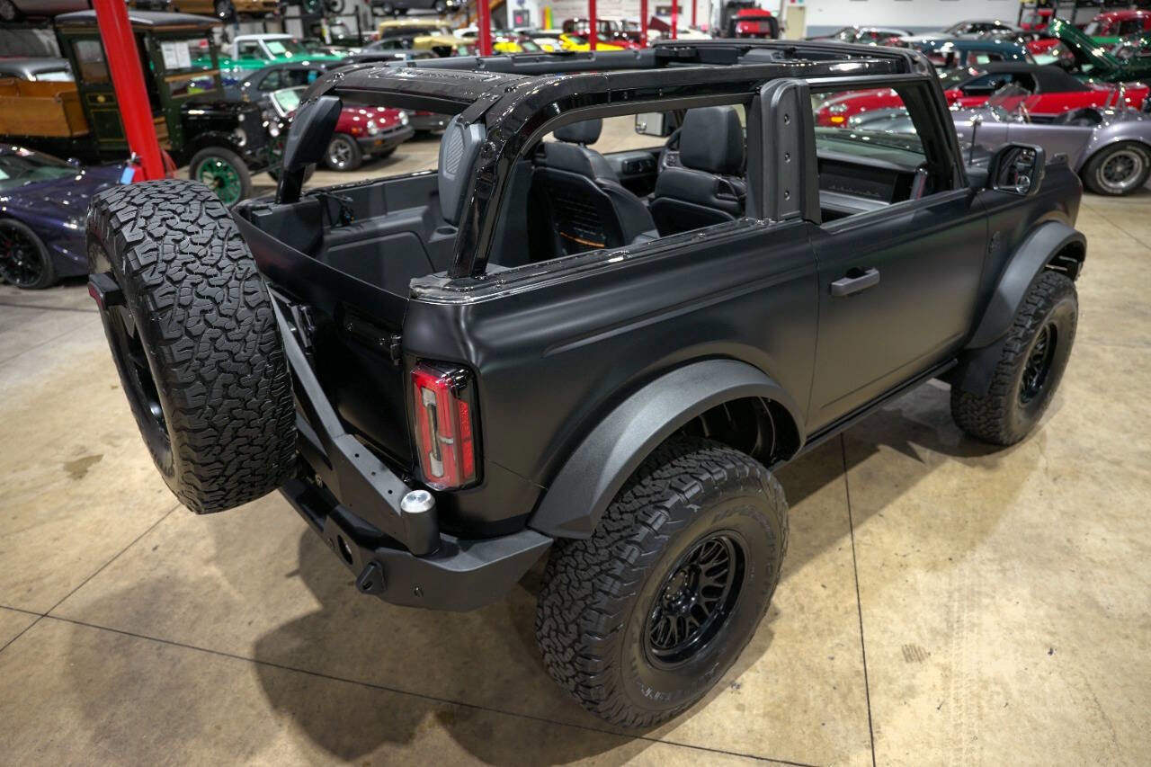 Used 2023 Ford Bronco Badlands image 17