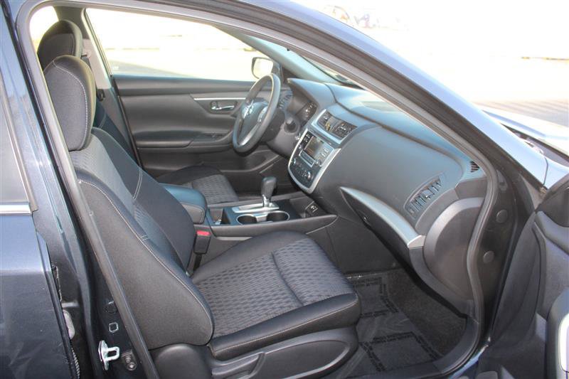 Used 2016 Nissan Altima 2.5 S w/ Power Driver Seat Package image 11