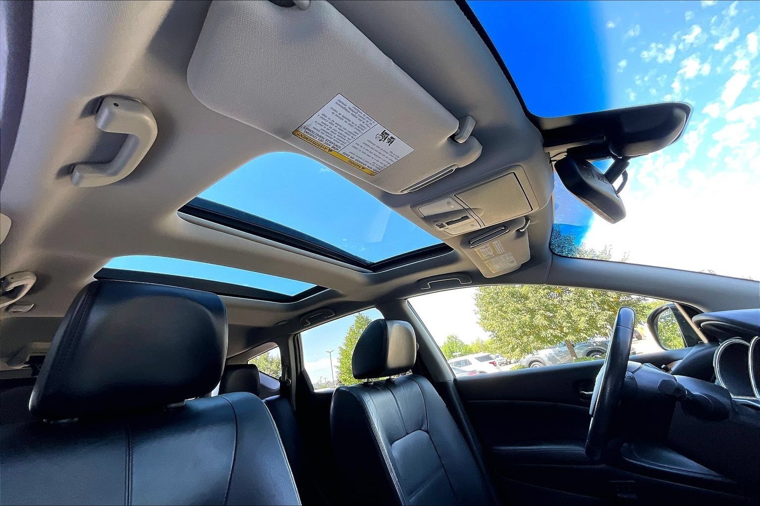 Used 2014 Nissan Murano LE w/ Platinum Edition Package AWD/4WD image 23