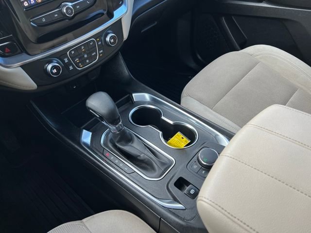 Used 2022 Chevrolet Traverse LS image 27
