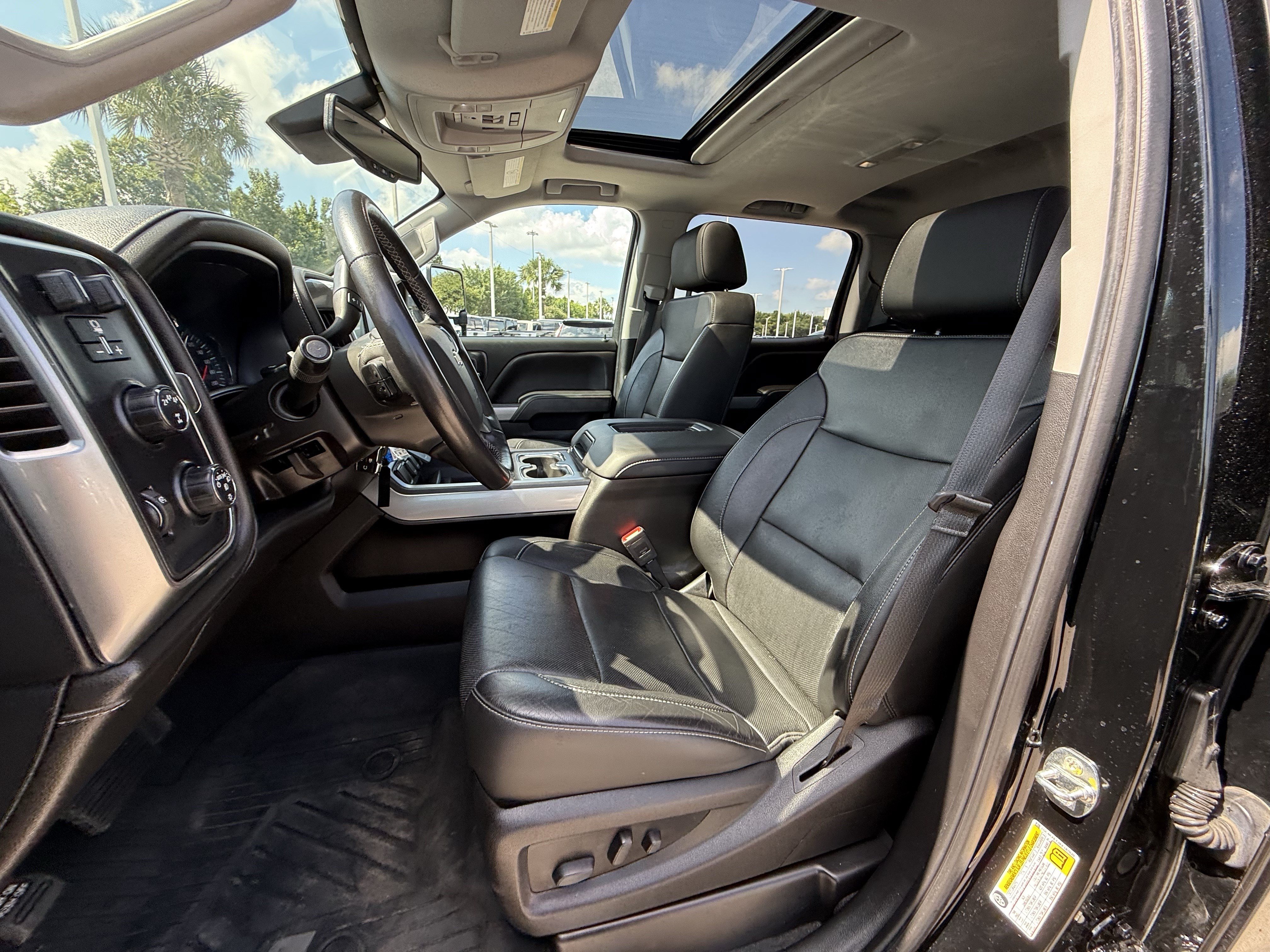 Used 2019 Chevrolet Silverado 3500 LTZ w/ LTZ Plus Package AWD/4WD image 27
