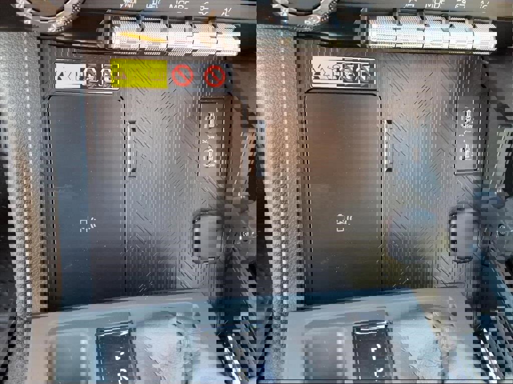 New 2026 Toyota Tacoma SR5 image 18