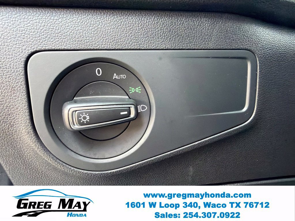 Used 2023 Volkswagen Tiguan SE FWD image 27