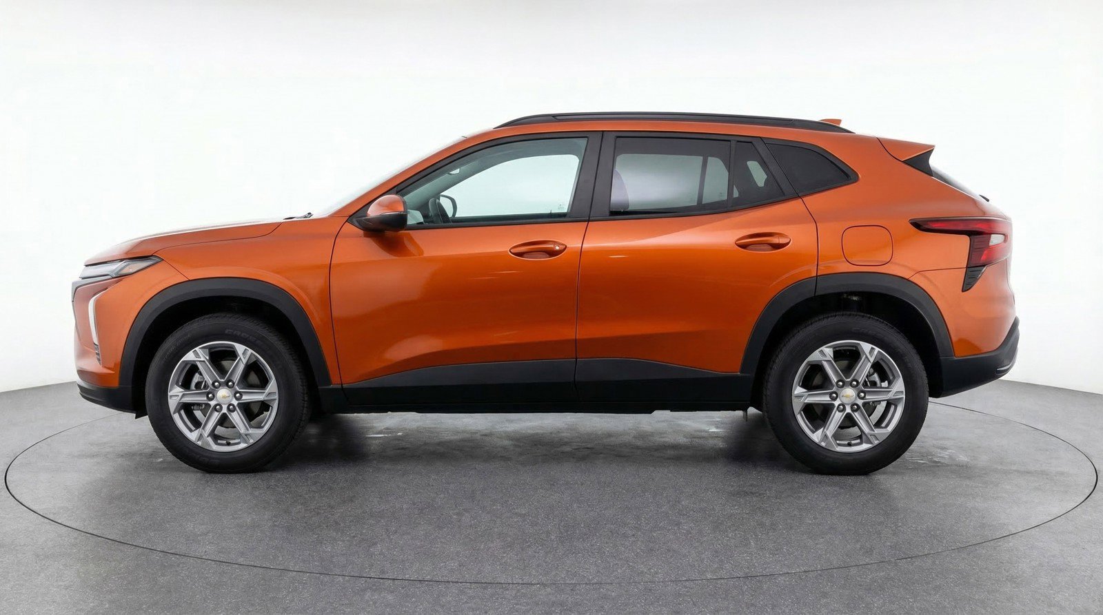 Used 2025 Chevrolet Blazer LT FWD image 5