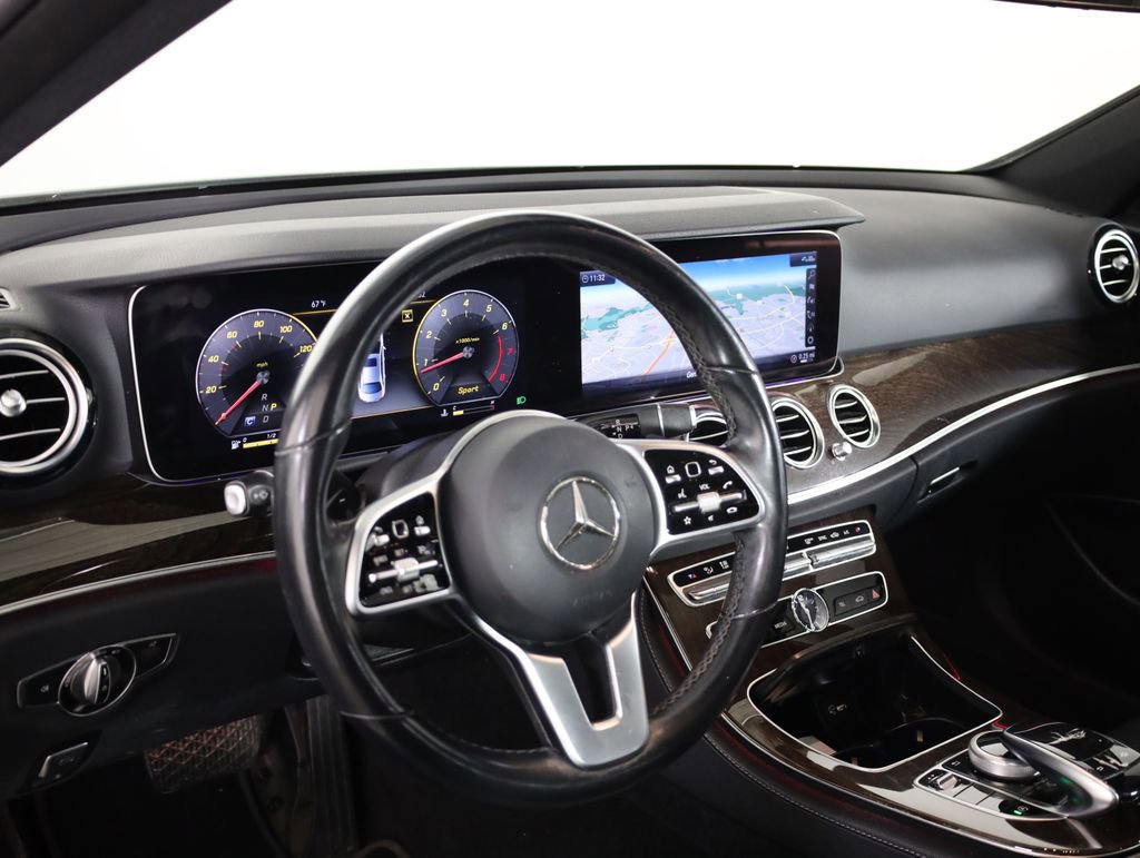 Certified 2019 Mercedes-Benz E 300 4MATIC image 28