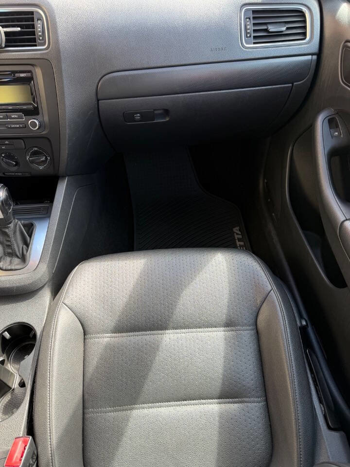 Used 2014 Volkswagen Jetta SE image 11