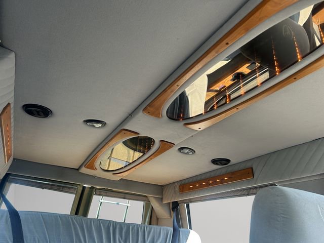 Used 2003 Ford E-150 and Econoline 150 RWD image 37