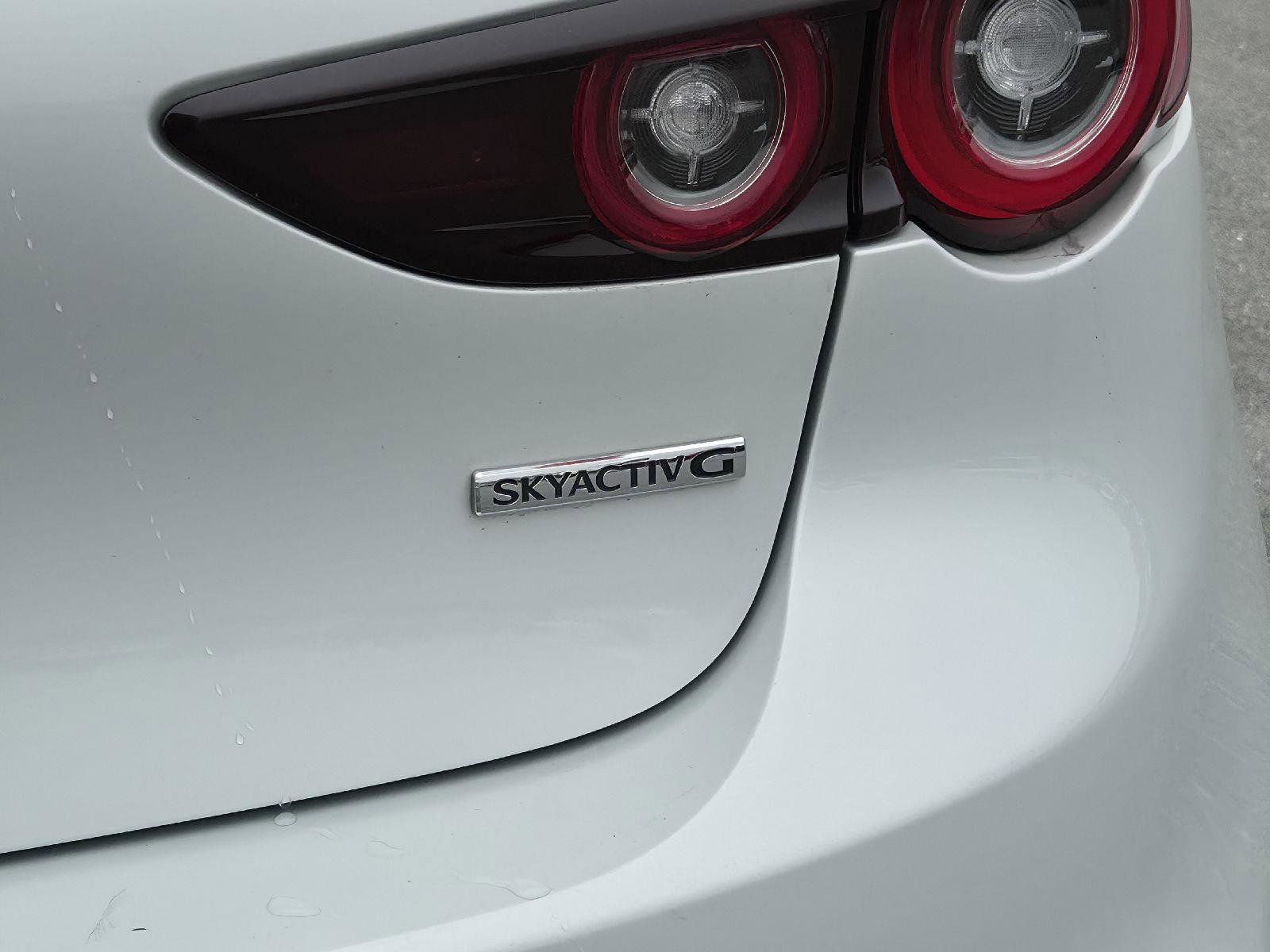 Used 2024 MAZDA MAZDA3 s image 27