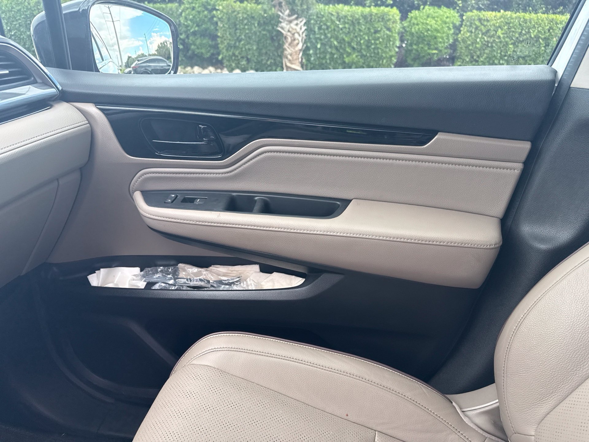 Used 2024 Honda Odyssey Elite image 18