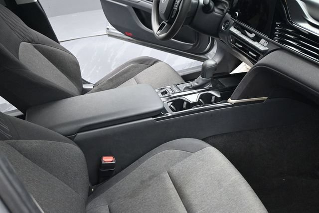 Used 2025 Toyota Camry LE FWD image 45