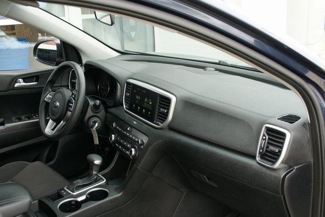 Used 2022 Kia Sportage LX image 34