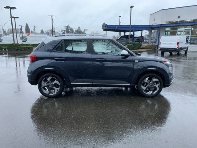 Certified 2024 Hyundai Venue Limited image 7