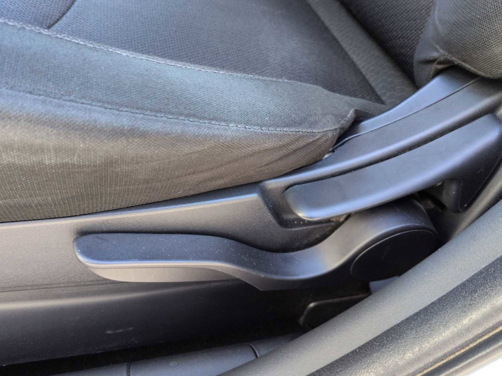 Used 2012 Mitsubishi Outlander Sport ES image 18