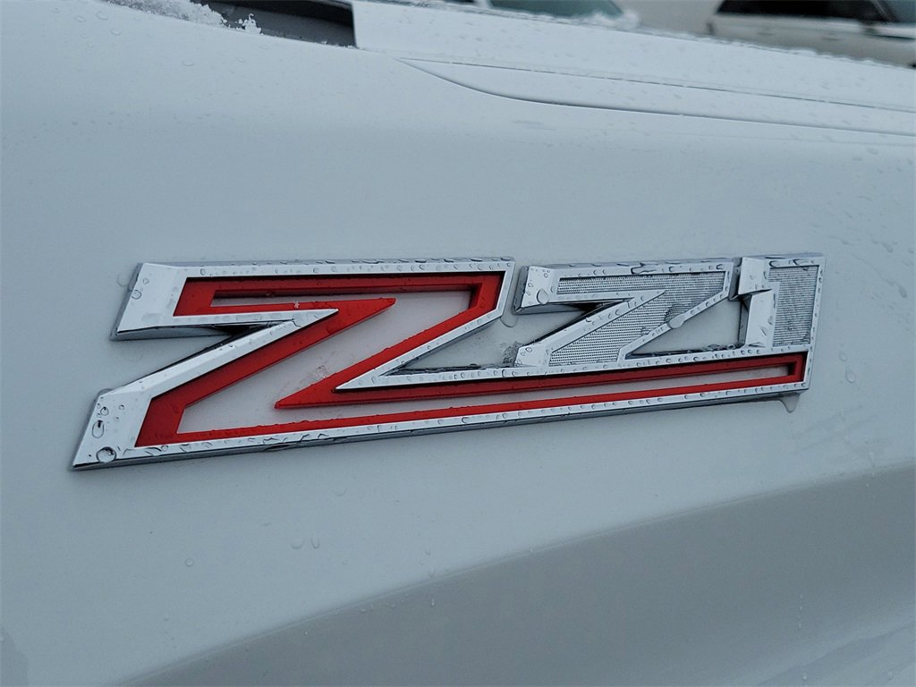 Used 2025 Chevrolet Silverado 1500 LT image 6