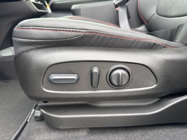 New 2027 Chevrolet Bolt RS w/ Technology Package FWD image 15