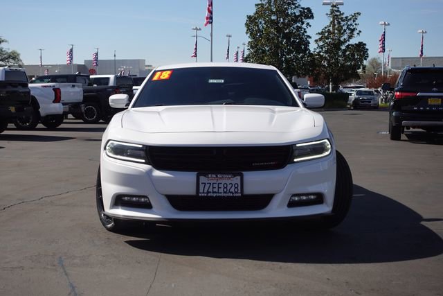 Used 2018 Dodge Charger SXT Plus image 3