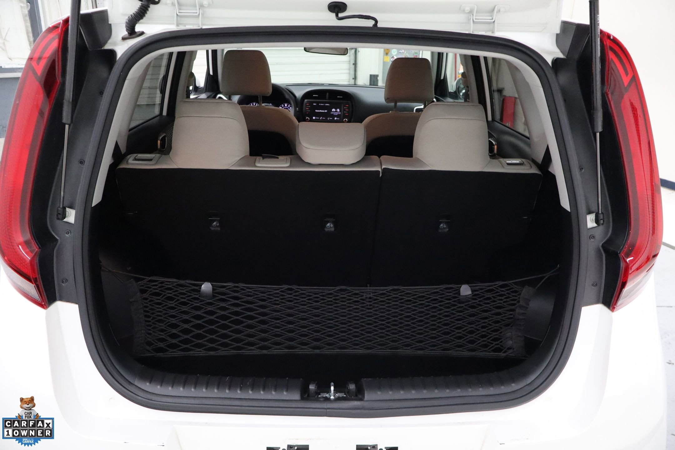 Used 2022 Kia Soul LX image 28