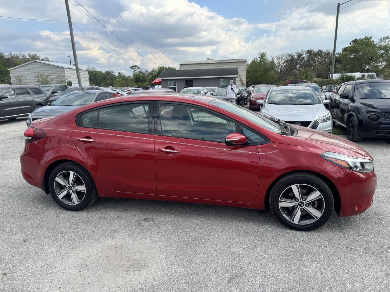 Used 2018 Kia Forte S w/ S Technology Plus Package FWD image 4