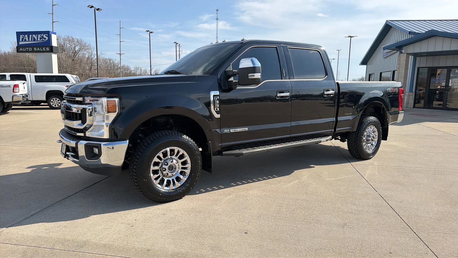 Used 2020 Ford F350 XLT w/ XLT Premium Package AWD/4WD image 5