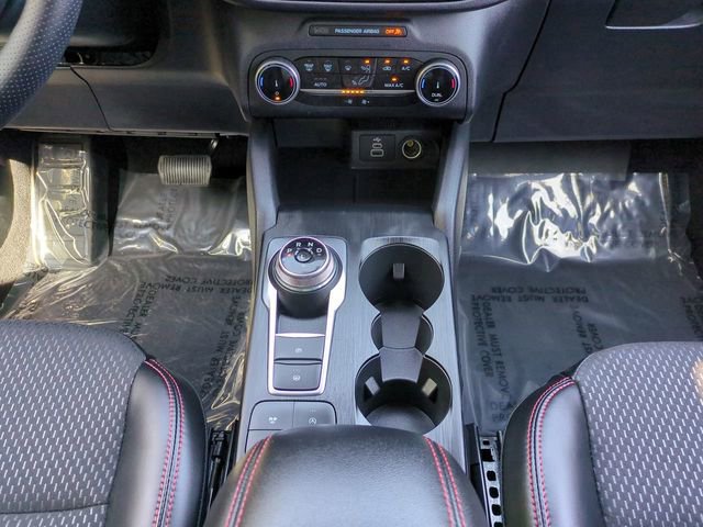 Used 2026 Ford Escape ST-Line image 19