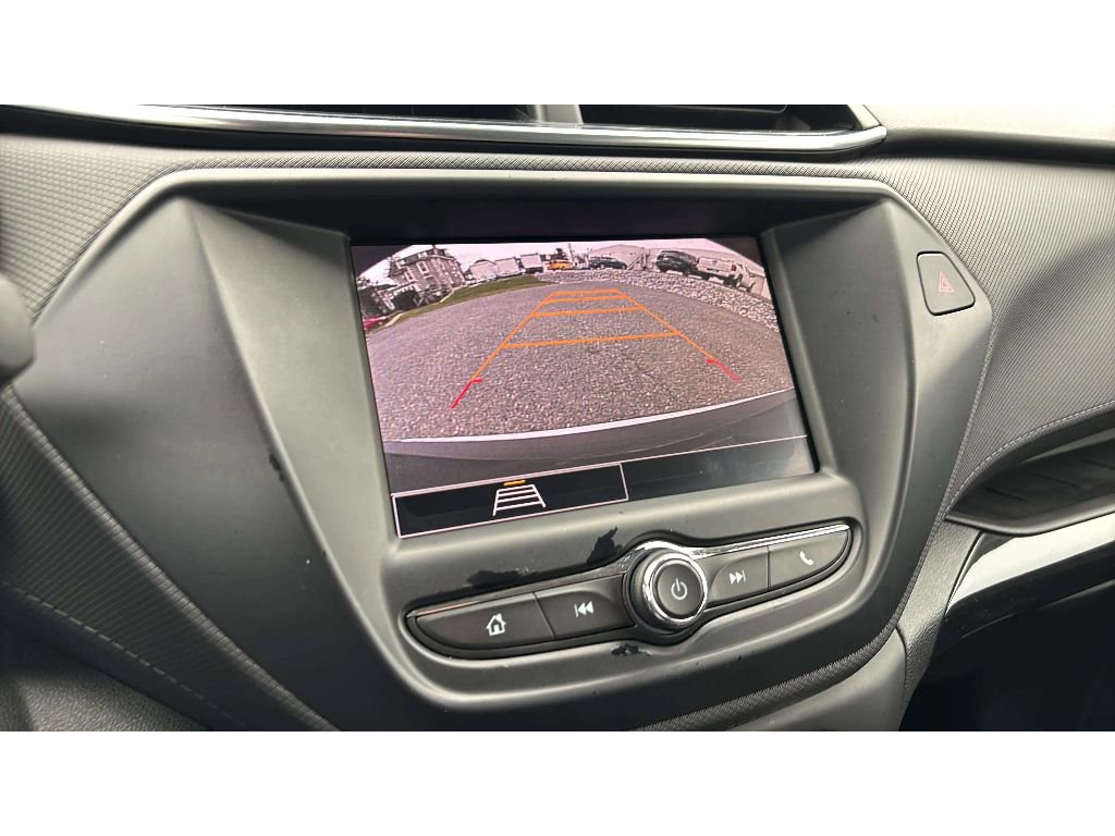 Used 2022 Chevrolet TrailBlazer LT w/ Driver Confidence Package image 16