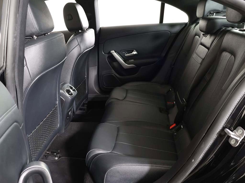 Used 2025 Mercedes-Benz CLA 250 4MATIC image 35