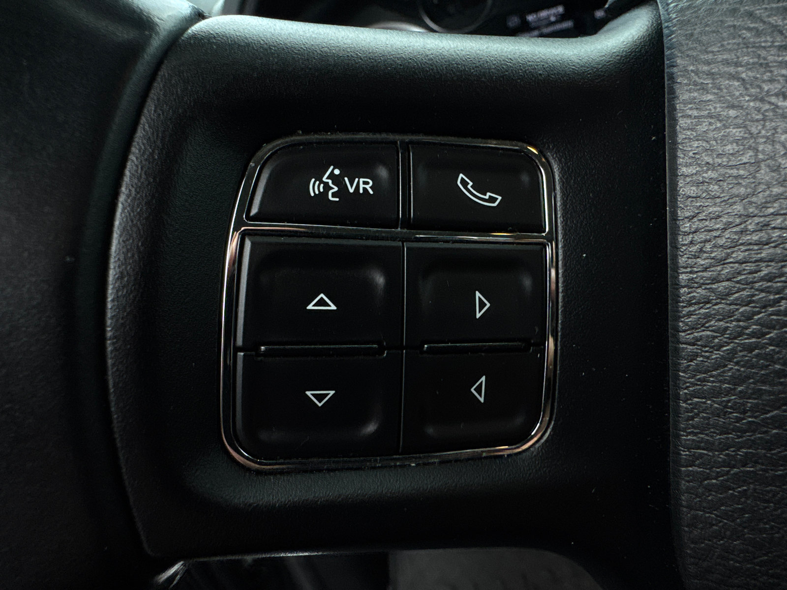 Used 2015 RAM 1500 Big Horn AWD/4WD image 31