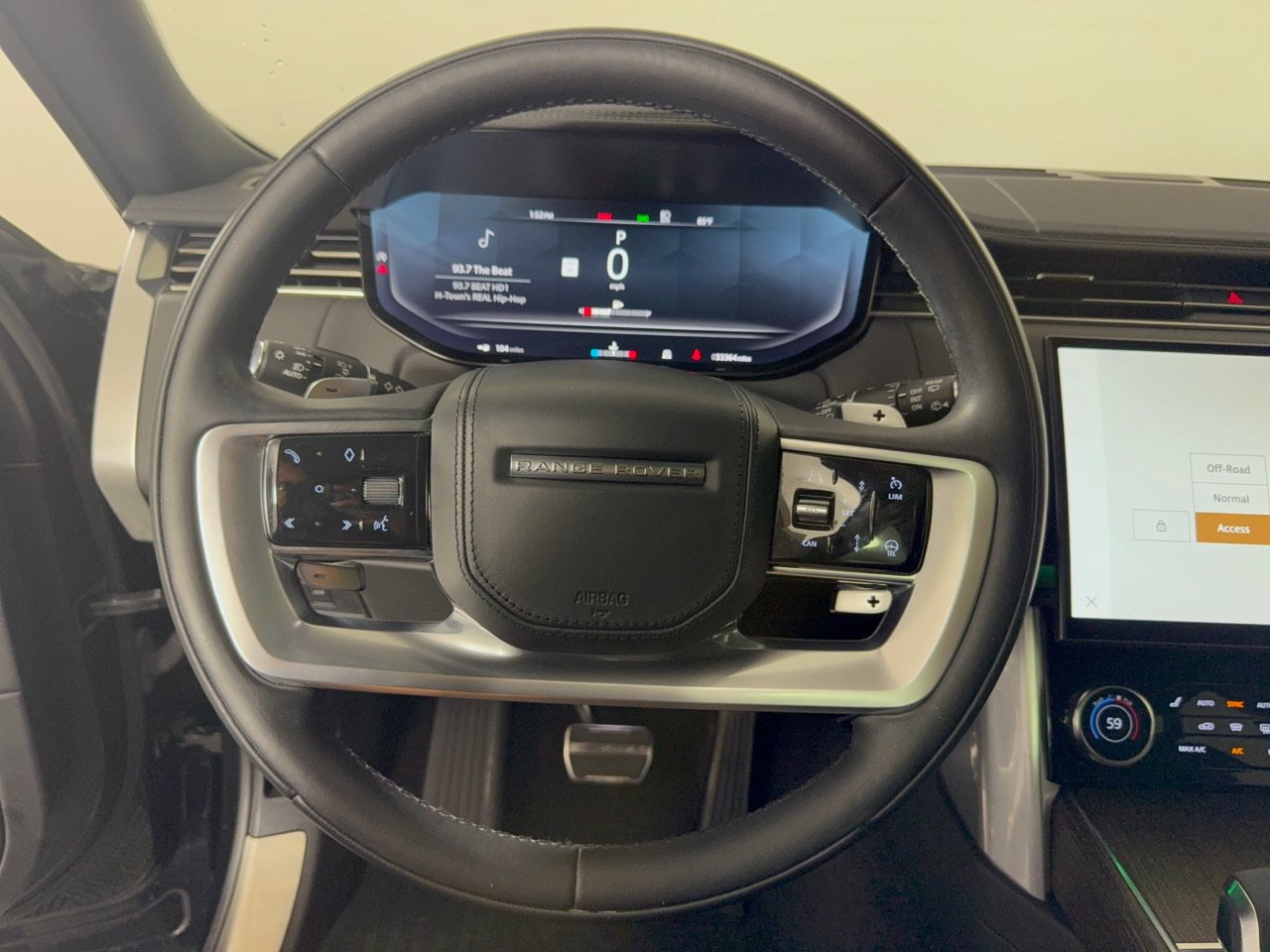 Certified 2023 Land Rover Range Rover SE AWD/4WD image 10