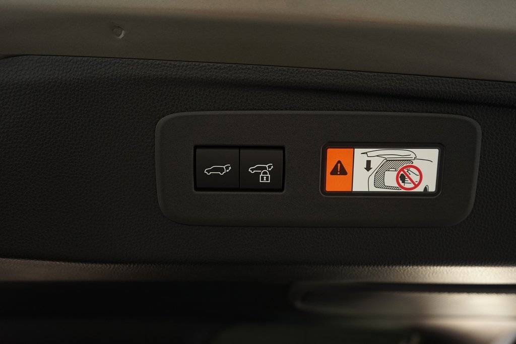 Used 2025 Lexus GX 550 image 31