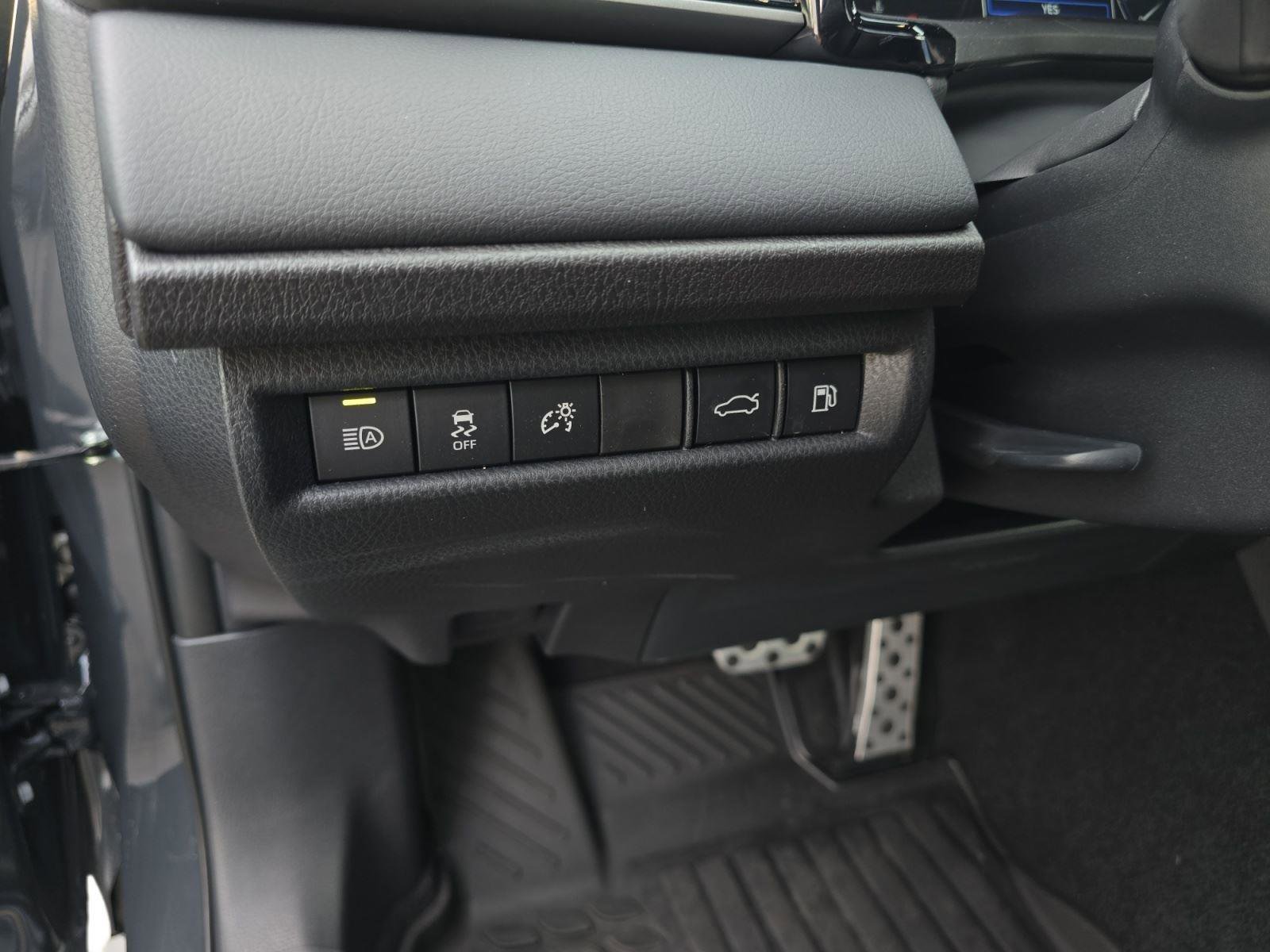 Used 2026 Toyota Camry XSE image 21