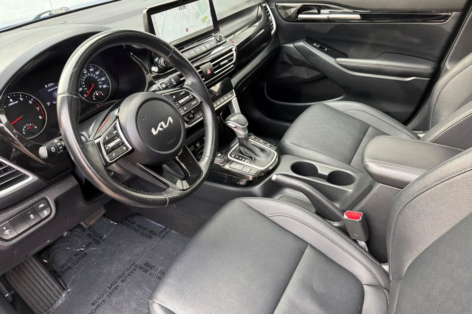 Used 2023 Kia Seltos EX AWD/4WD image 11