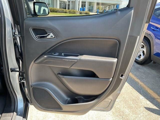 Used 2021 Chevrolet Colorado LT image 33