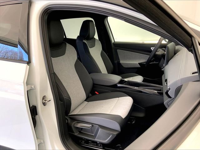 Certified 2024 Volkswagen ID.4 Pro image 7