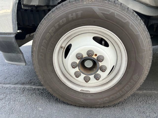 Used 2023 Ford E-450 and Econoline 450 Super Duty w/ Power Windows & Locks Group image 9