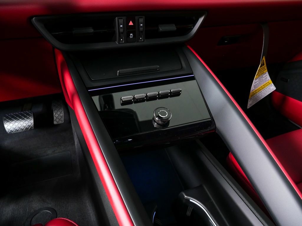 New 2026 Porsche Macan Electric image 18