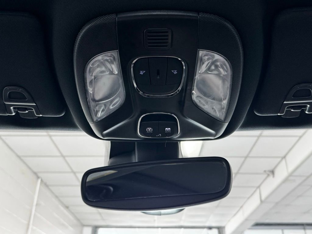 Certified 2024 Jeep Compass Trailhawk w/ Sun and Sound Group AWD/4WD image 19