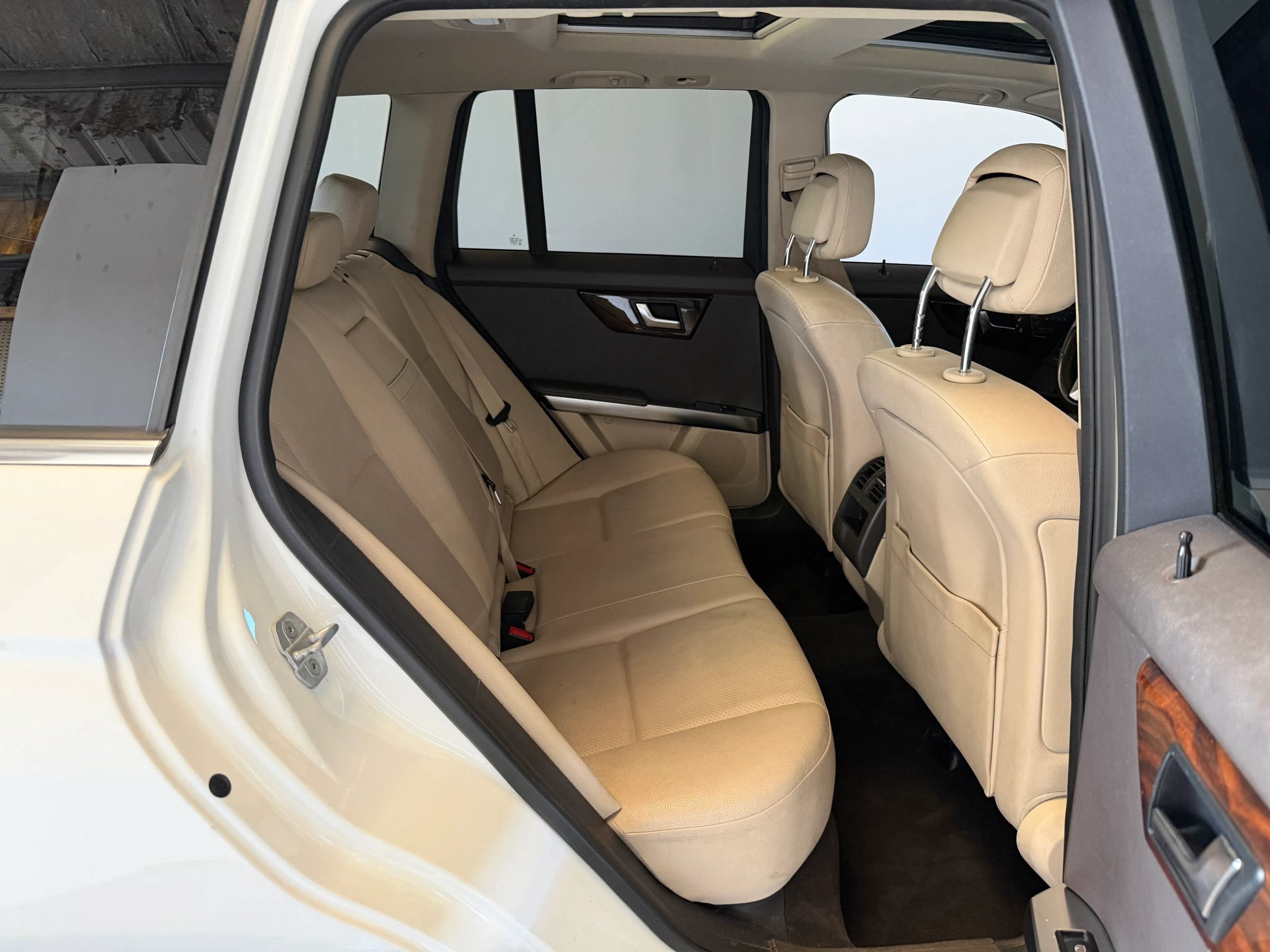 Used 2013 Mercedes-Benz GLK 350 4MATIC image 37