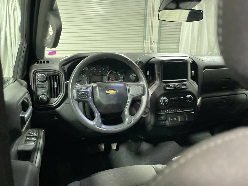 Used 2024 Chevrolet Silverado 1500 Custom AWD/4WD image 18