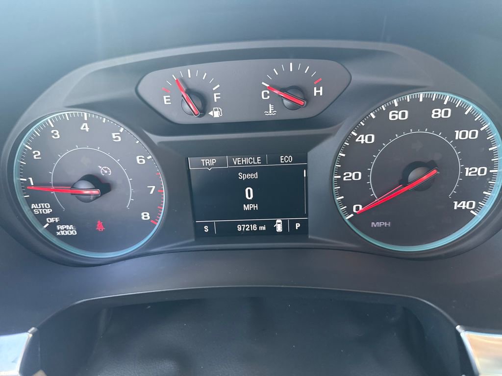 Used 2022 Chevrolet Traverse LS FWD image 17